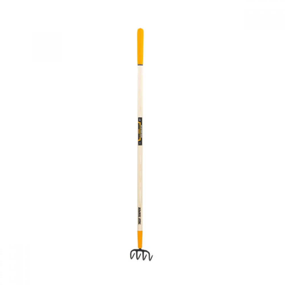 True Temper Cultivator 4 Prong with Wooden Handle