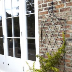 Tom Chambers Lattice Metal Garden Trellis | 1.2M | OB104
