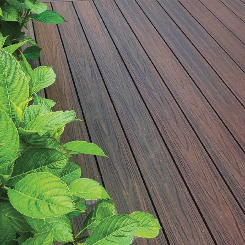 Ultrashield Composite Decking Board | Walnut | 138mm X 23mm X 3.6m