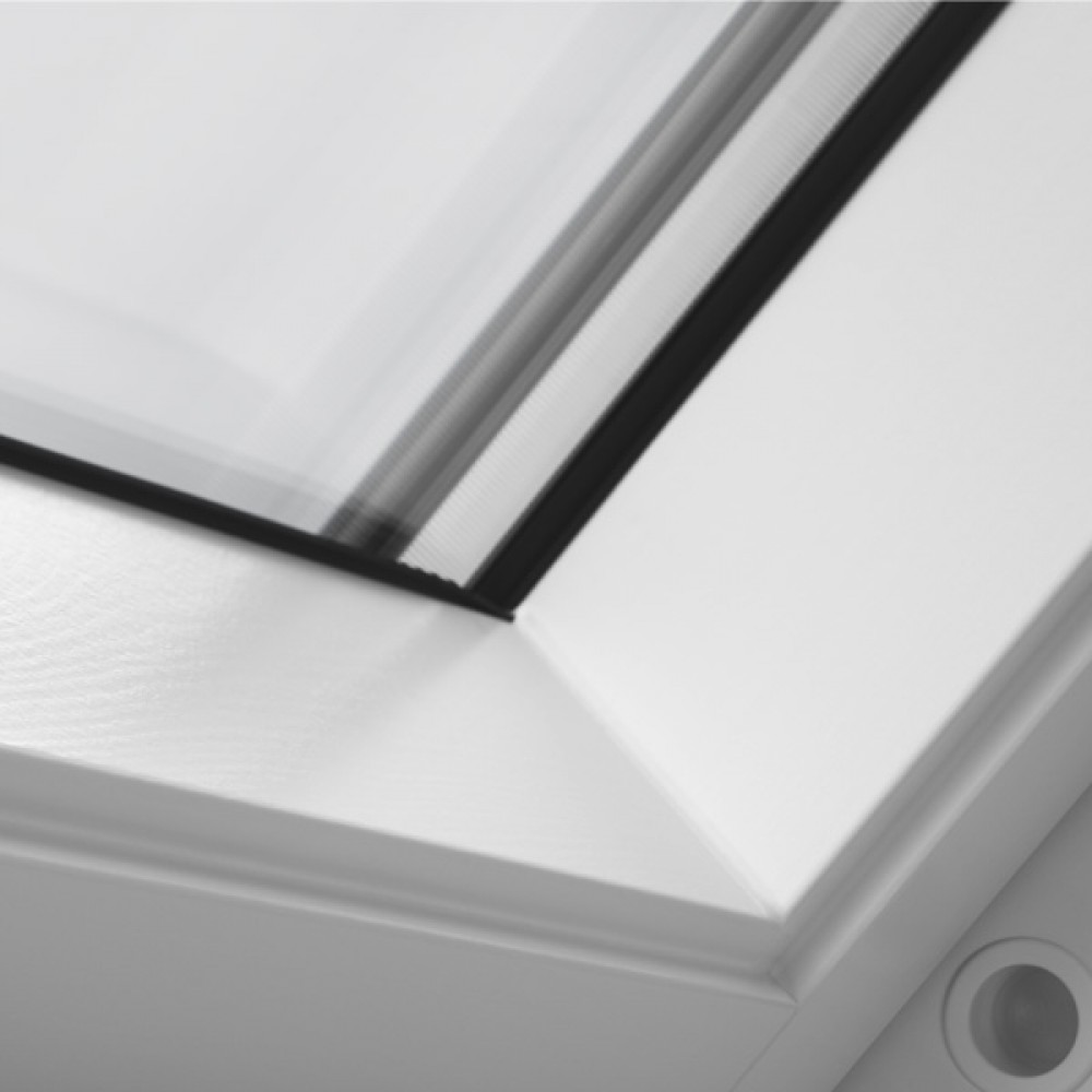 Velux Ggl Mk04 2070 Centre-pivot 78x98 White Painted 2x Glazed