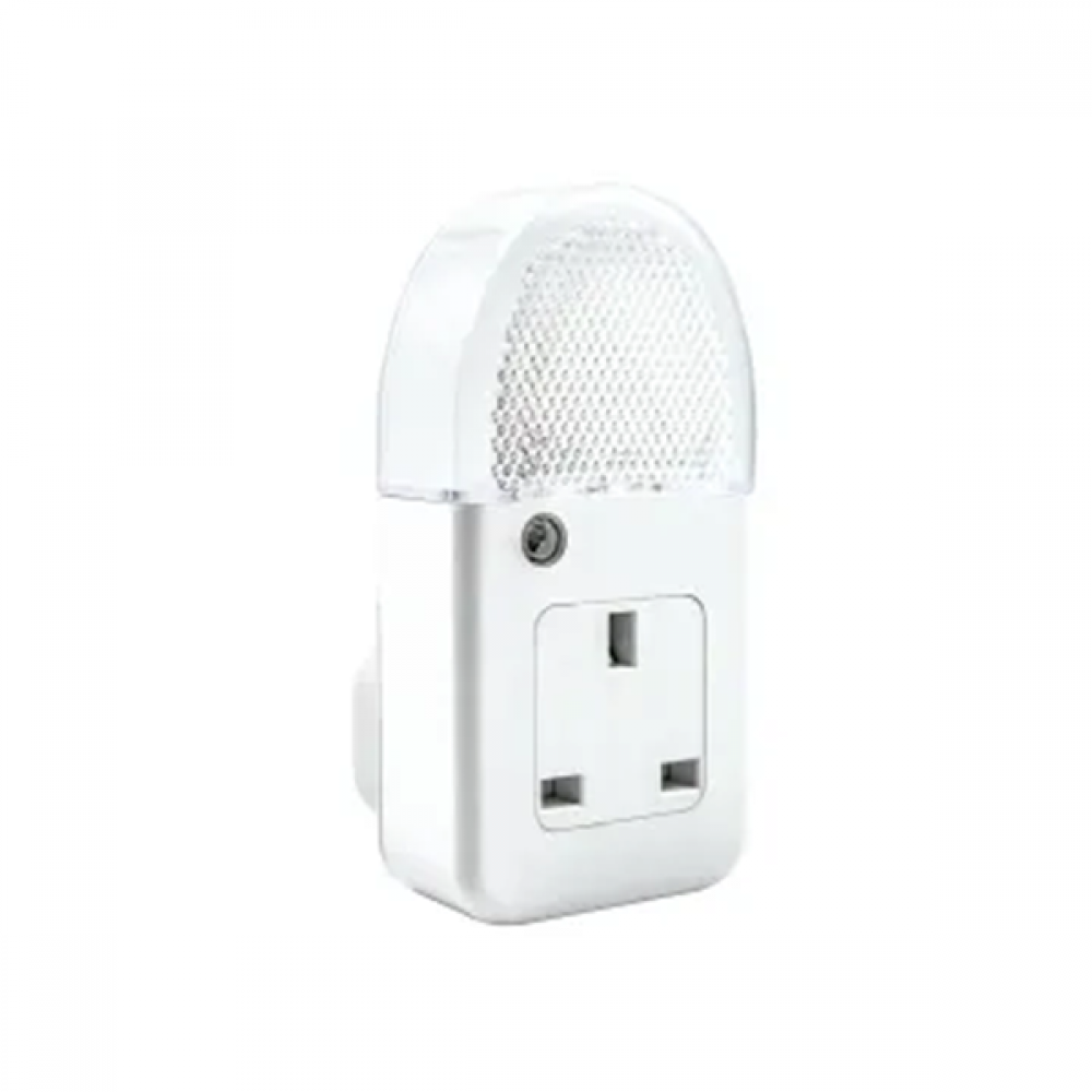 Uni-com Night Light With Socket | UNC62745