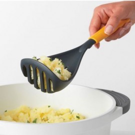 Brabantia Potato Masher Plus Spoon | 122866