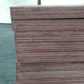 Hardwood Faced Plywood | 9mm