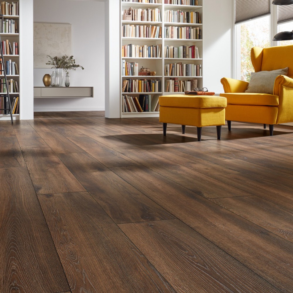 Robusto 12mm Pettersson Dark Oak Laminate Floor | AC5 | 1.546yd²