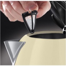 Russell Hobbs Colours Plus Kettle Cream | 20415