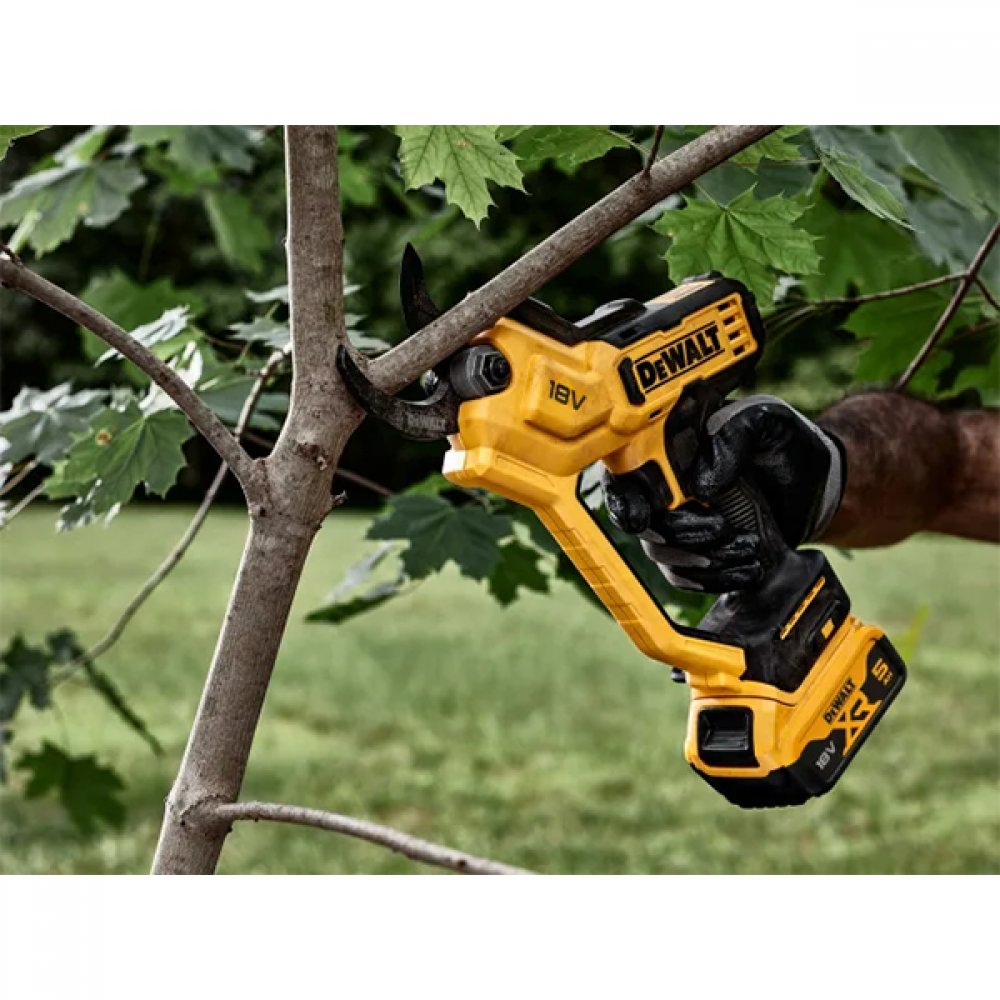Dewalt 18v Power Pruner 1 x 5.0ah | DEWDCMP568P1