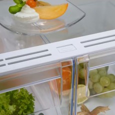Electrolux 70/30 Fridge Freezer | LNS5LE18S