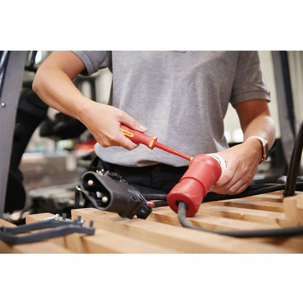 Draper XP1000 VDE PZ Type Screwdriver | Various Sizes